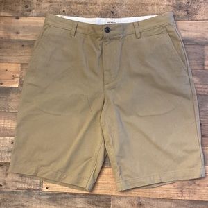 NWOT Men’s Khaki/Tan Dockers Shorts Waist 34